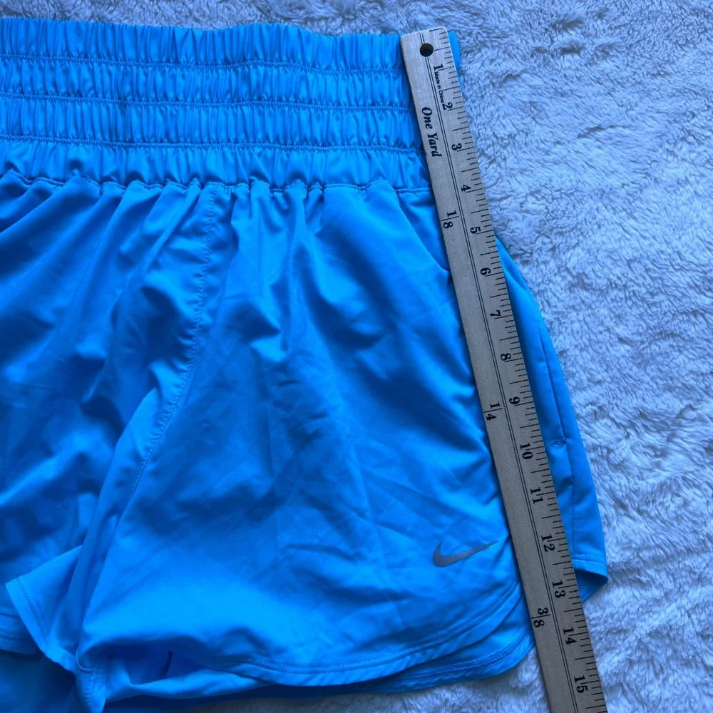 Nike Womens Dri-FIT Blue High Waisted Smocked Running Shorts Womens Size XS NWOT